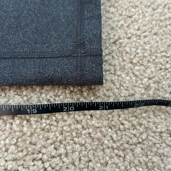 Tek Gear Shapewear Capri Leggings Ize L - Picture 4 of 8